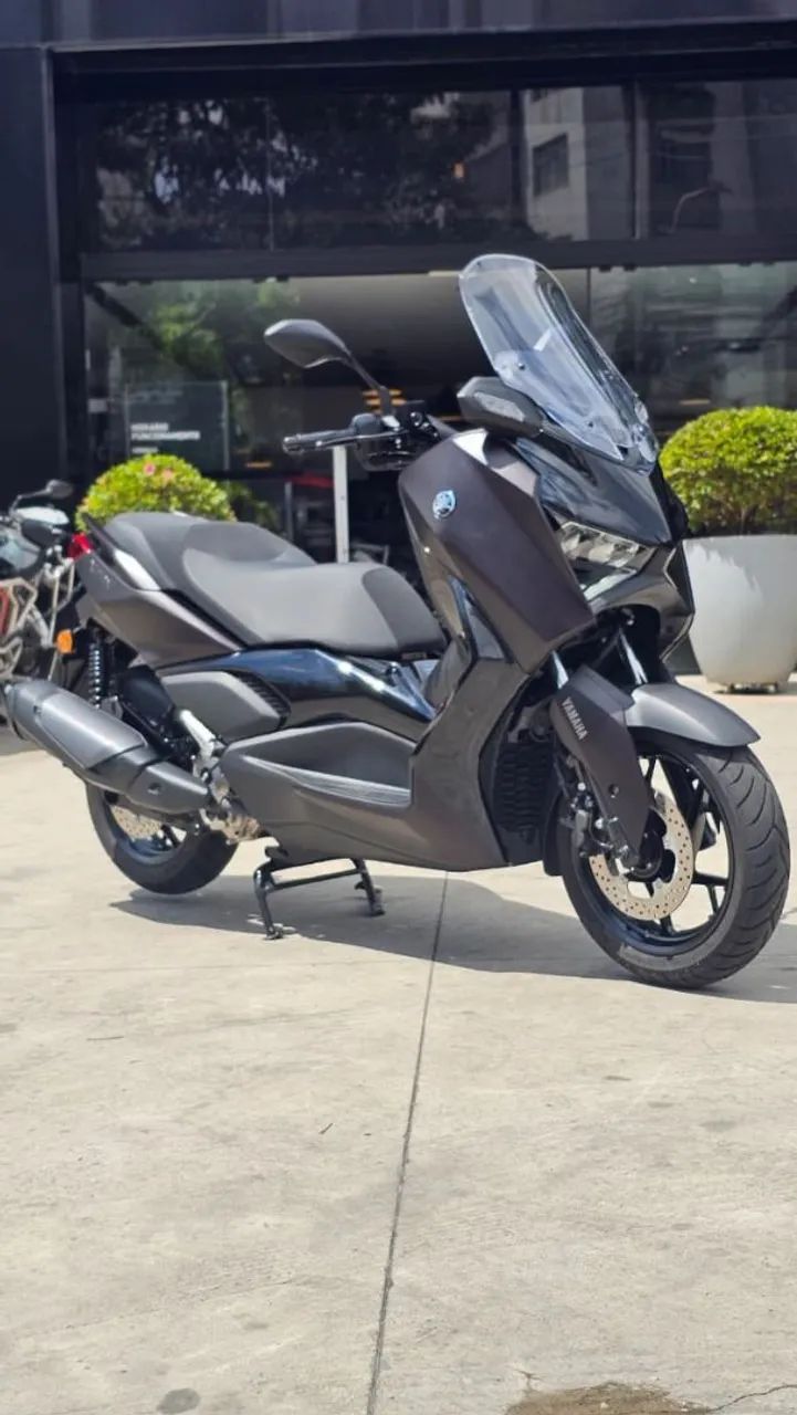 Xmax 300 ABS