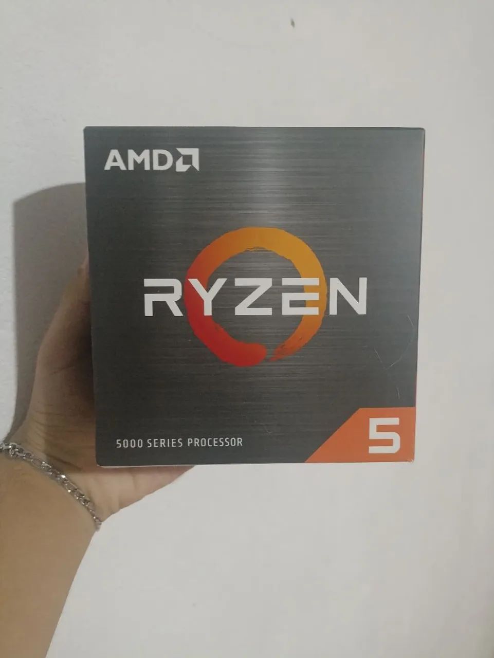 RYZEN 5 2400G (PEGO EM TROCA)