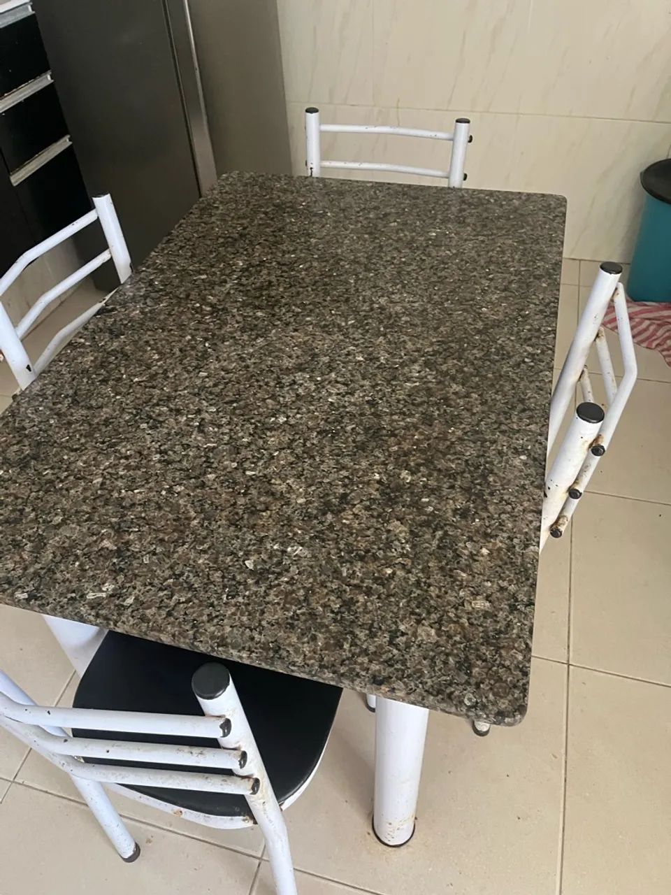 Mesa de jantar 4 cadeiras  - Foto 5