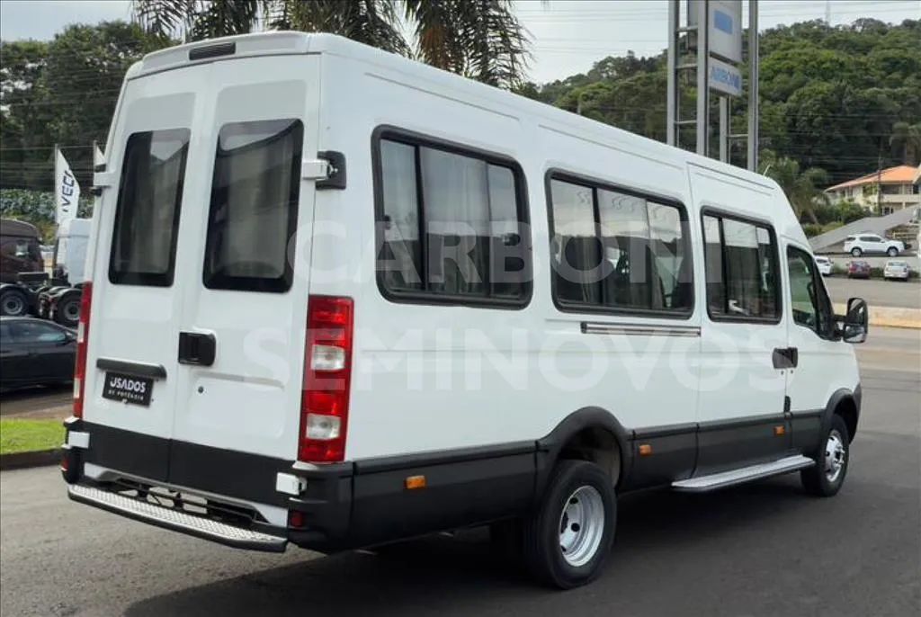IVECO DAILY 50C17 MINIBUS 18+1 2019/2020 - Foto 4
