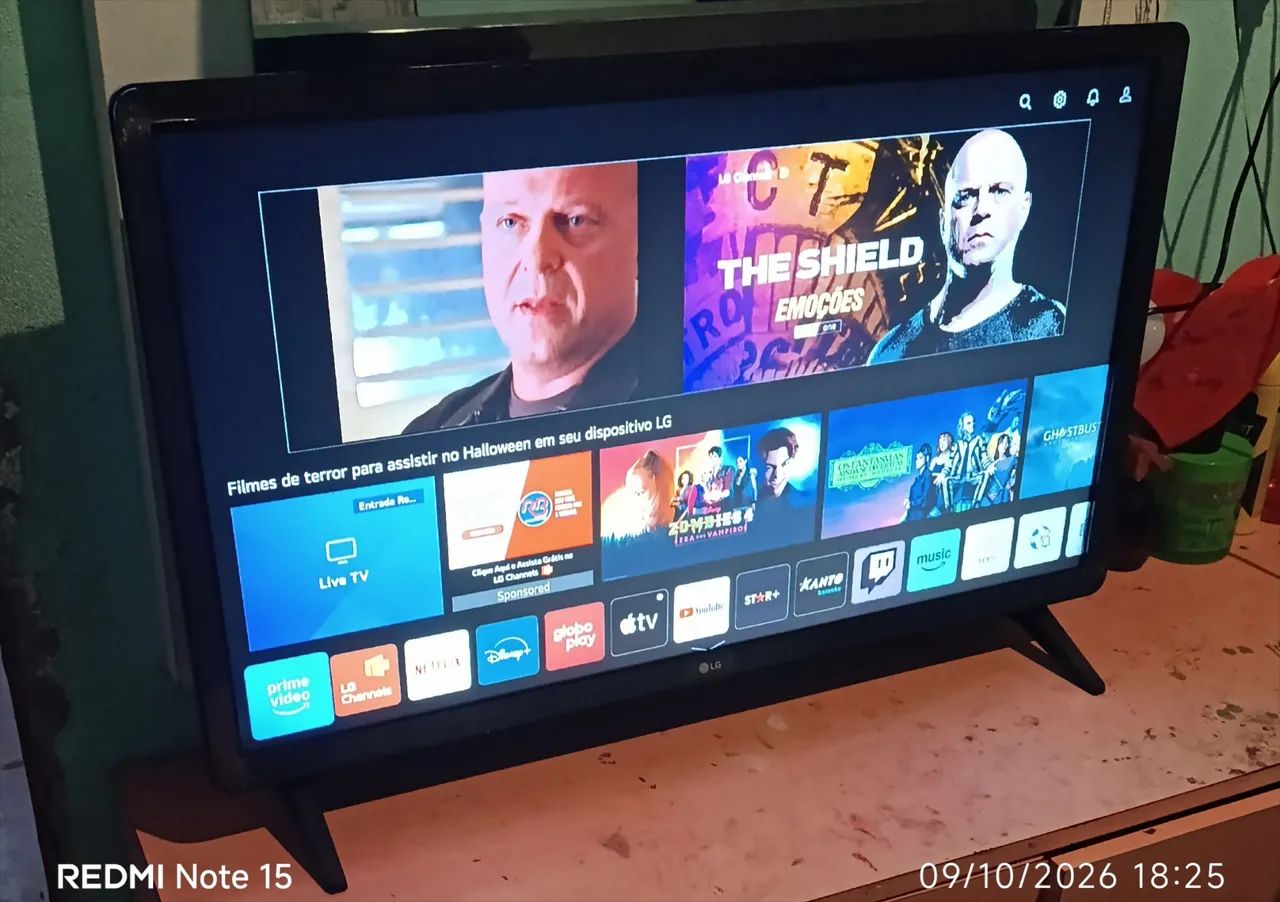 Vendo tv atualizada smart 32 polegadas 