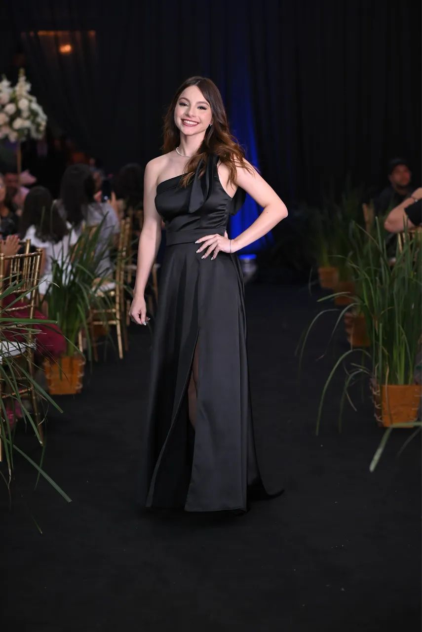 Vestido preto formatura
