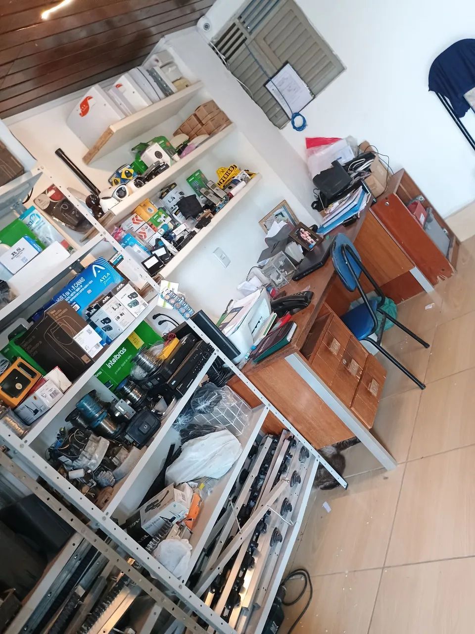 Vaga de emprego como secretária (serviço gerais) - Foto 2