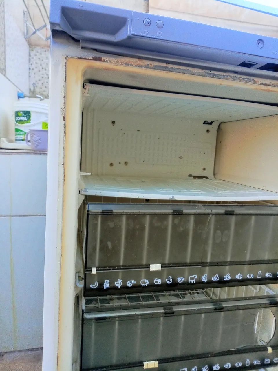 Frizer vertical  consul - Foto 3