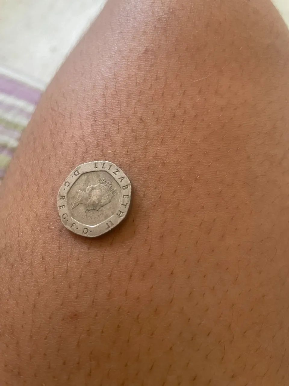 Lote de Moedas Estrangeiras Antigas - EUA, Inglaterra, Chile, Canadá e Irlanda - Foto 3