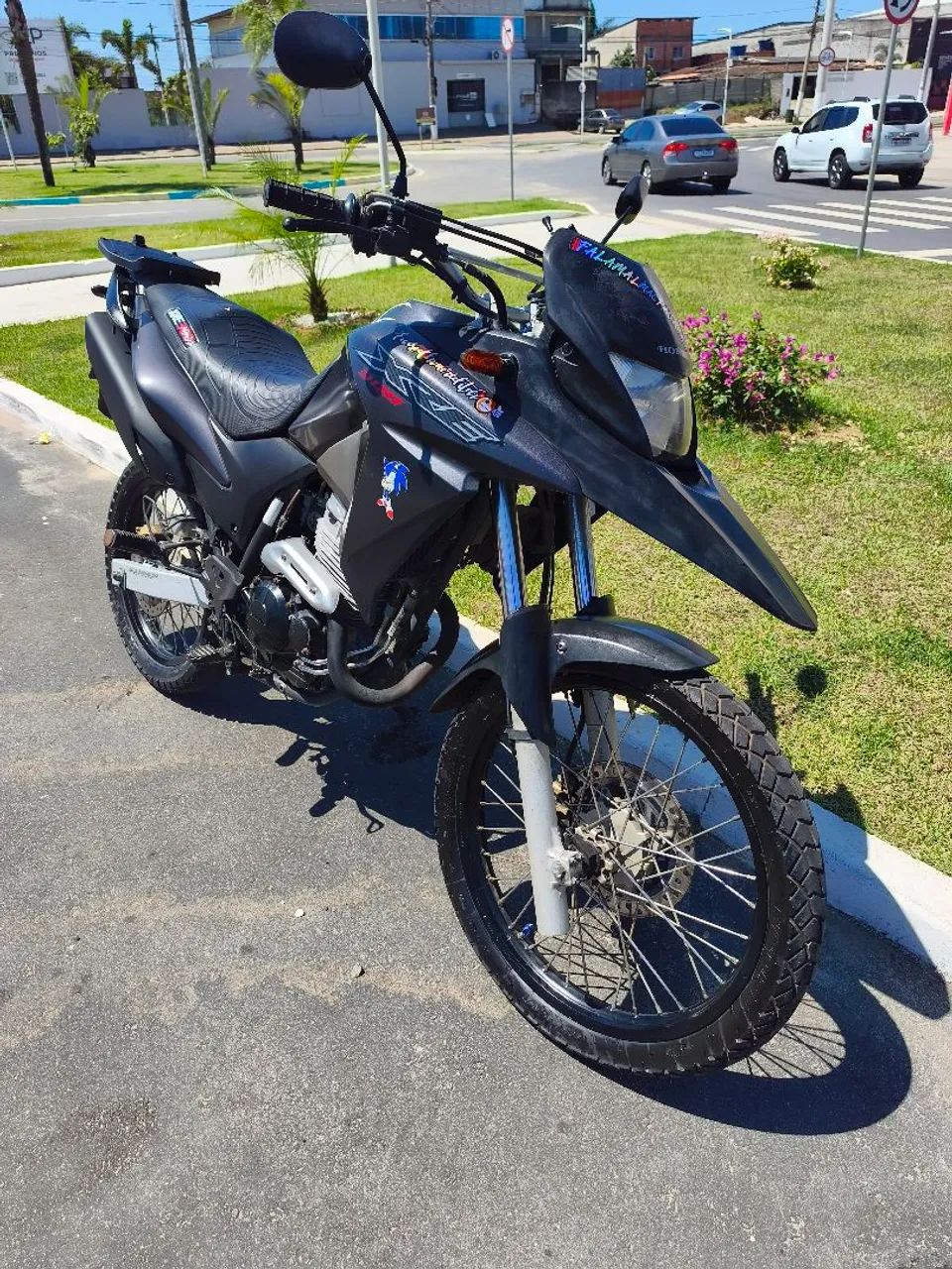 Xre 300 17.900