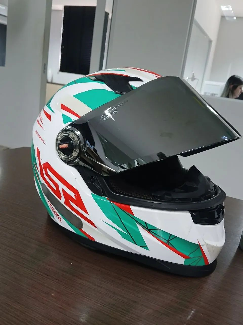 Capacete