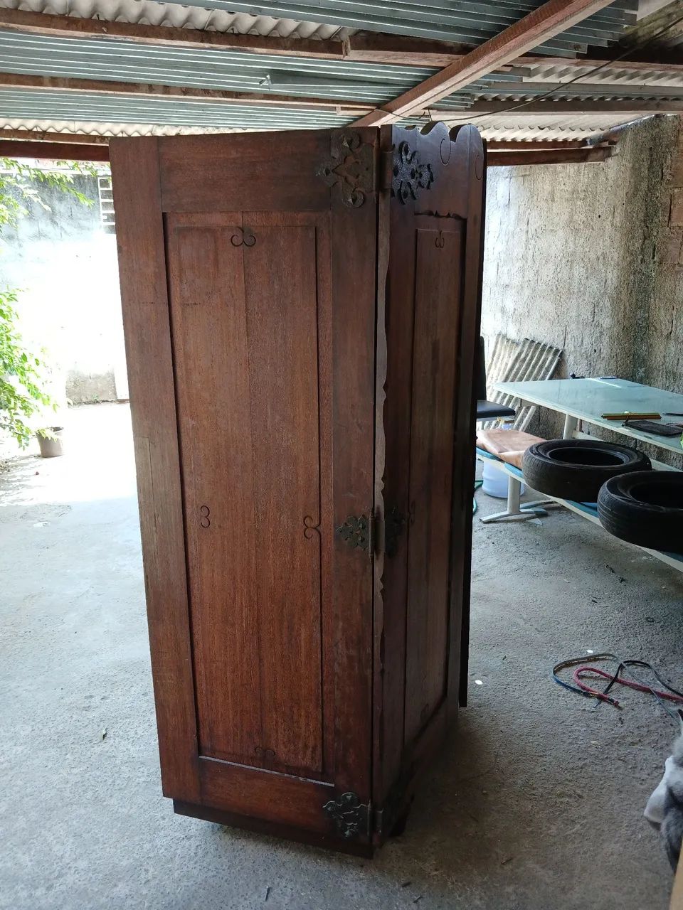 Guarda roupas de madeira  - Foto 2