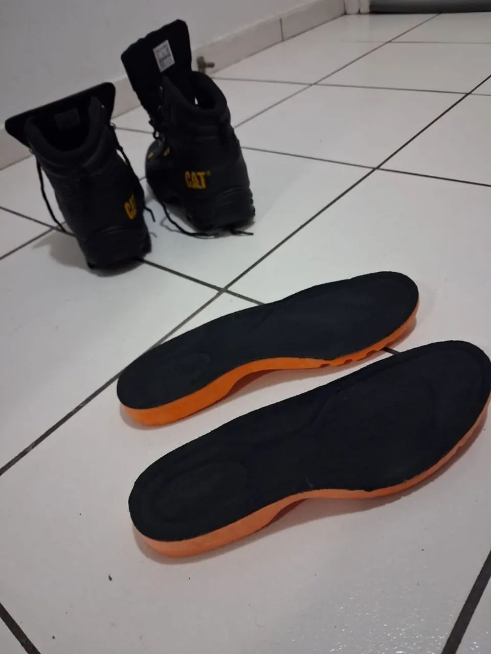 Bota kater piler nova 