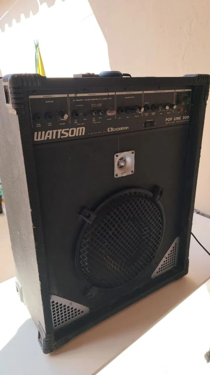 Vendo caixa de som amplificada