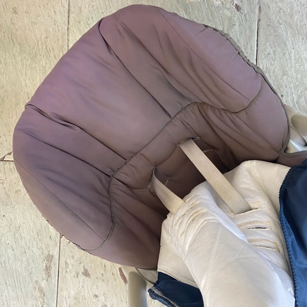 Bebê conforto com capa de proteção  - Foto 2