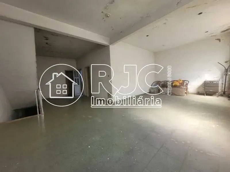 Imóvel para venda tem 178 metros quadrados com 5 quartos em Tijuca - Rio de Janeiro - RJ