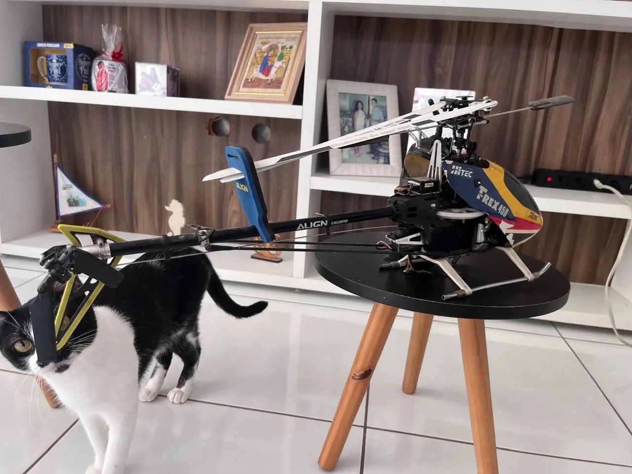 Helicóptero T REX 450 