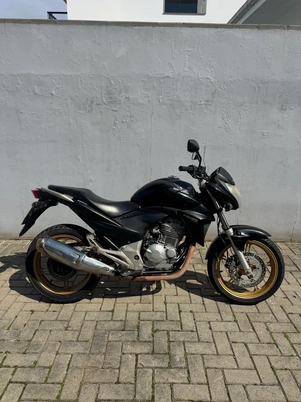 CB 300R - 2015