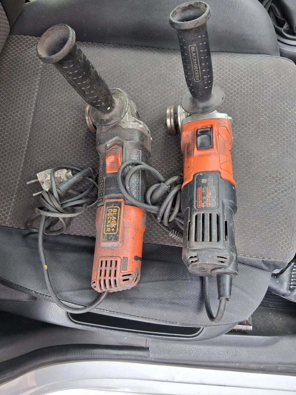 Lixadeiras Black e Decker 220v pra arrumar  - Foto 4