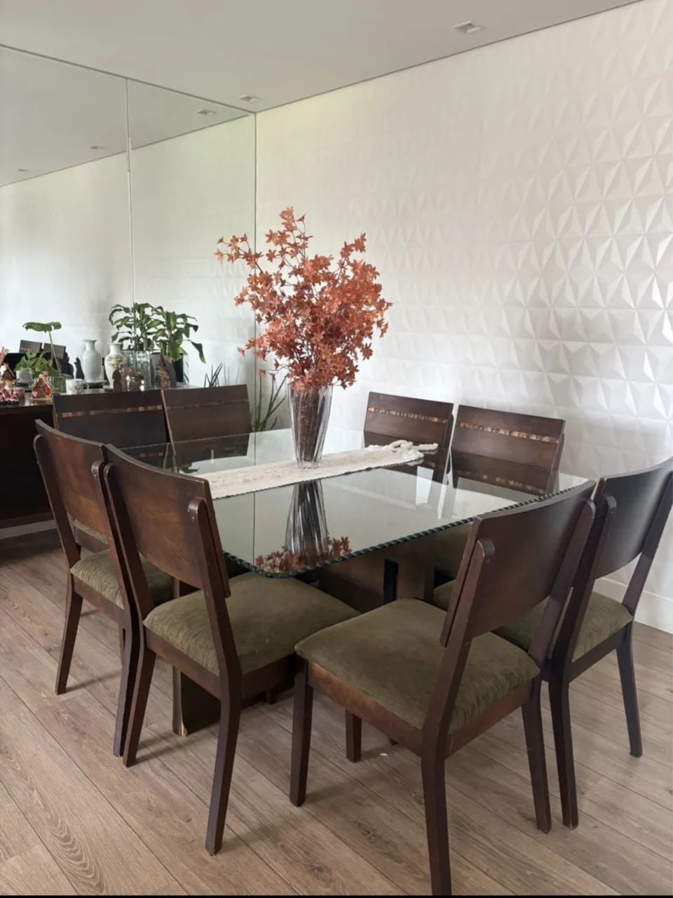 Sala de jantar (mesa com 8 lugares) + balcão - Foto 2