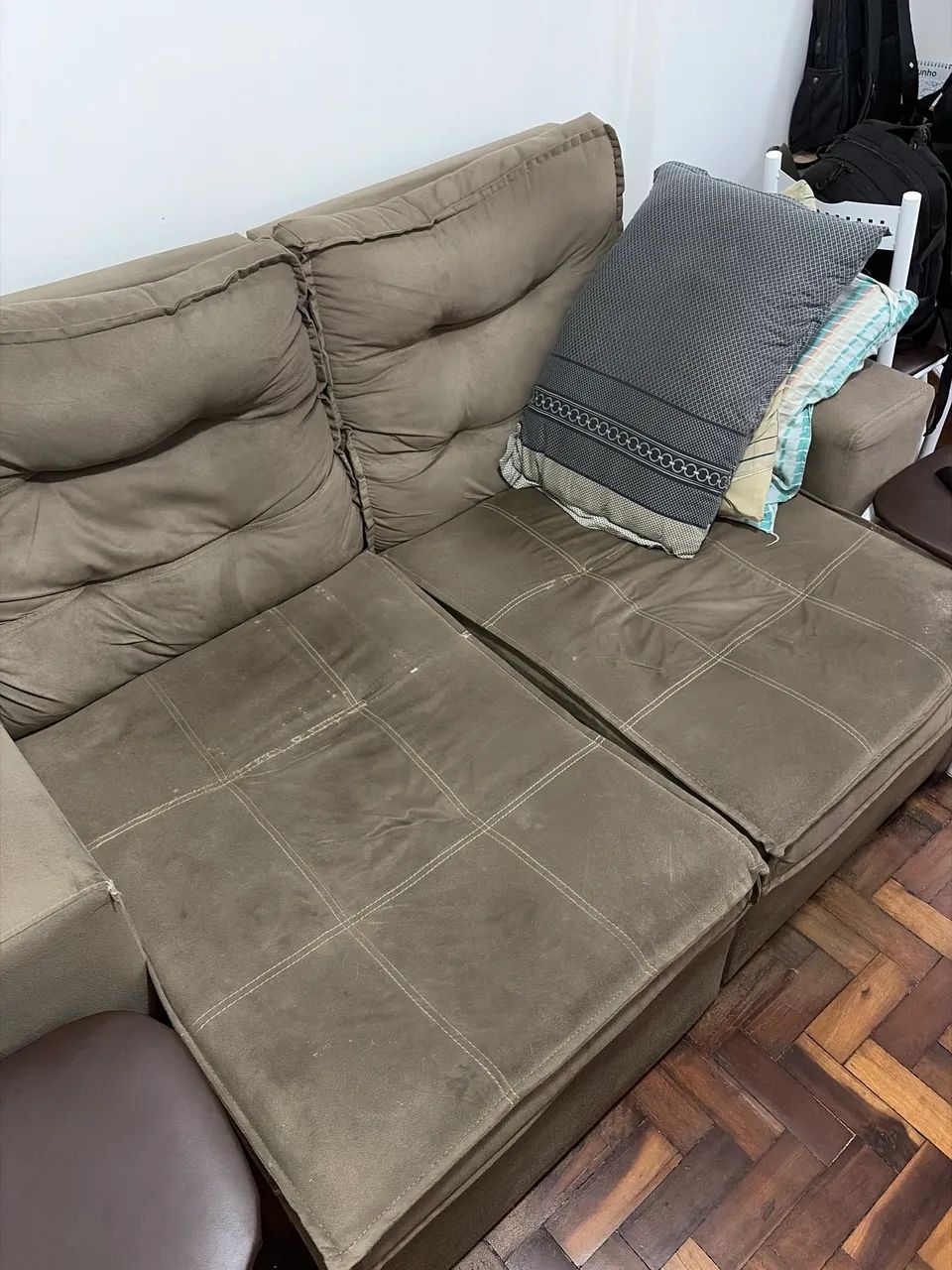 sofá retrátil e reclinável de 2 lugares. - Foto 2