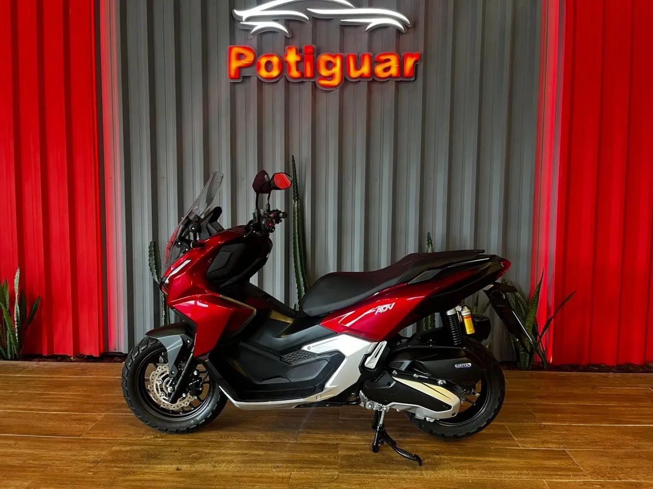 HONDA ADV  - Foto 2