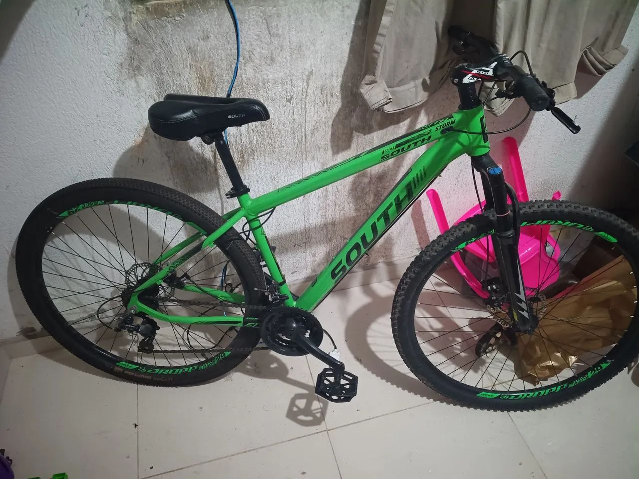 Bicicleta aro 29 semi nova  - Foto 2
