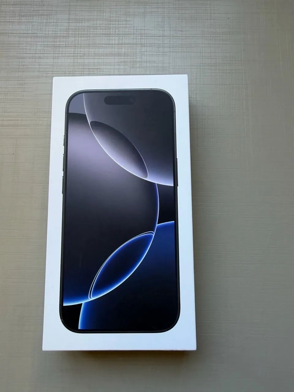 iPhone 16 Pro - Excelente 