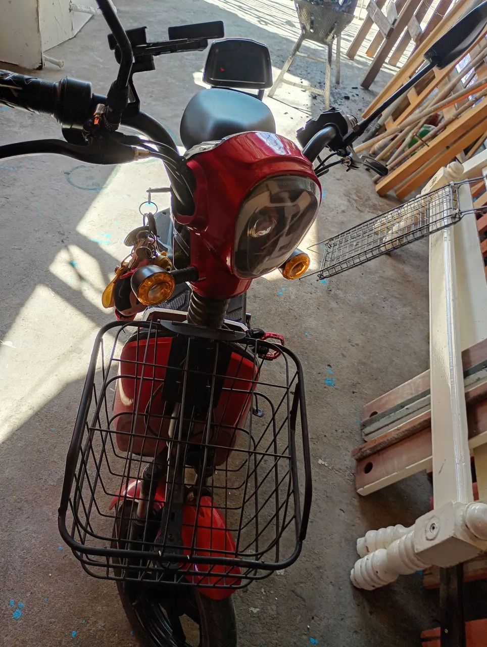 Bicicleta eletrica aro 14 scooter funciona com enegia - Foto 2
