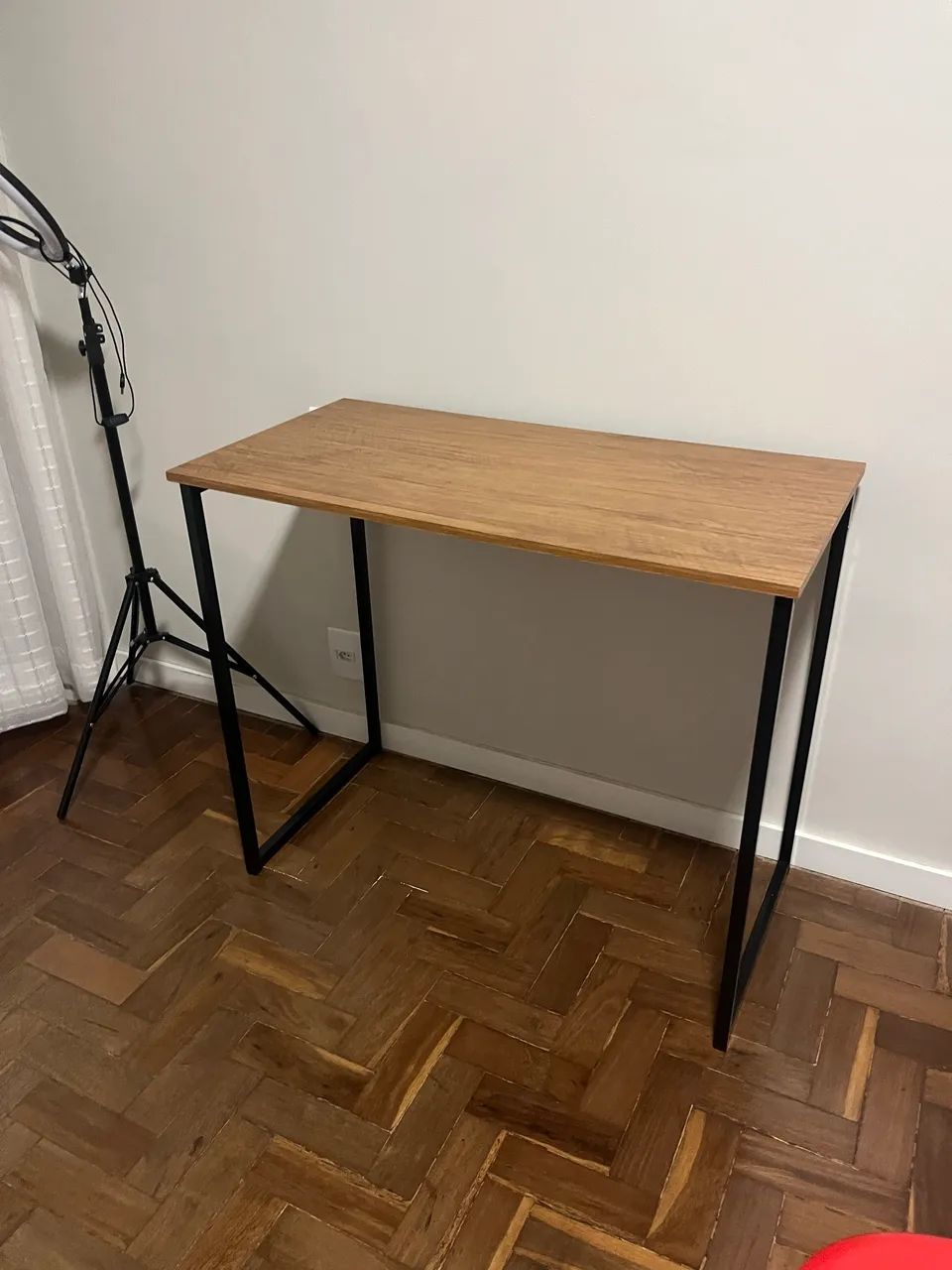 2 MESAS PARA ESTUDOS POR 200 REAIS  - Foto 5