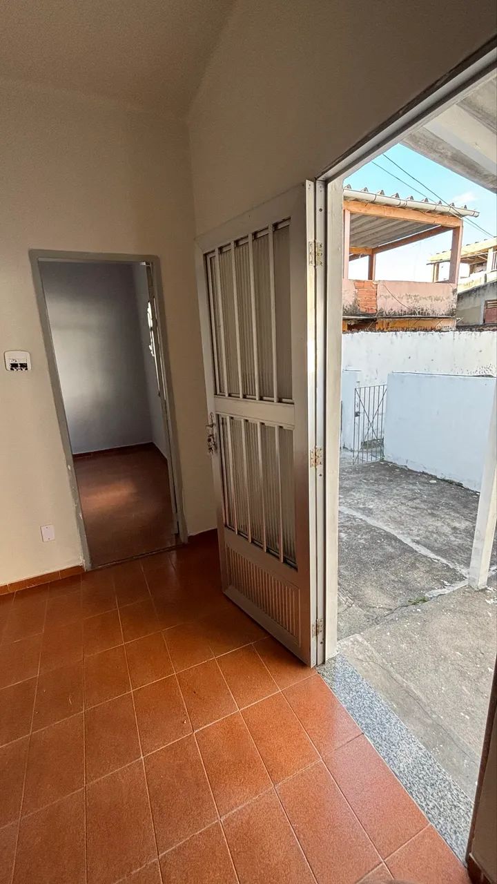 ALUGO CASA EM BENTO RIBEIRO  - Foto 4