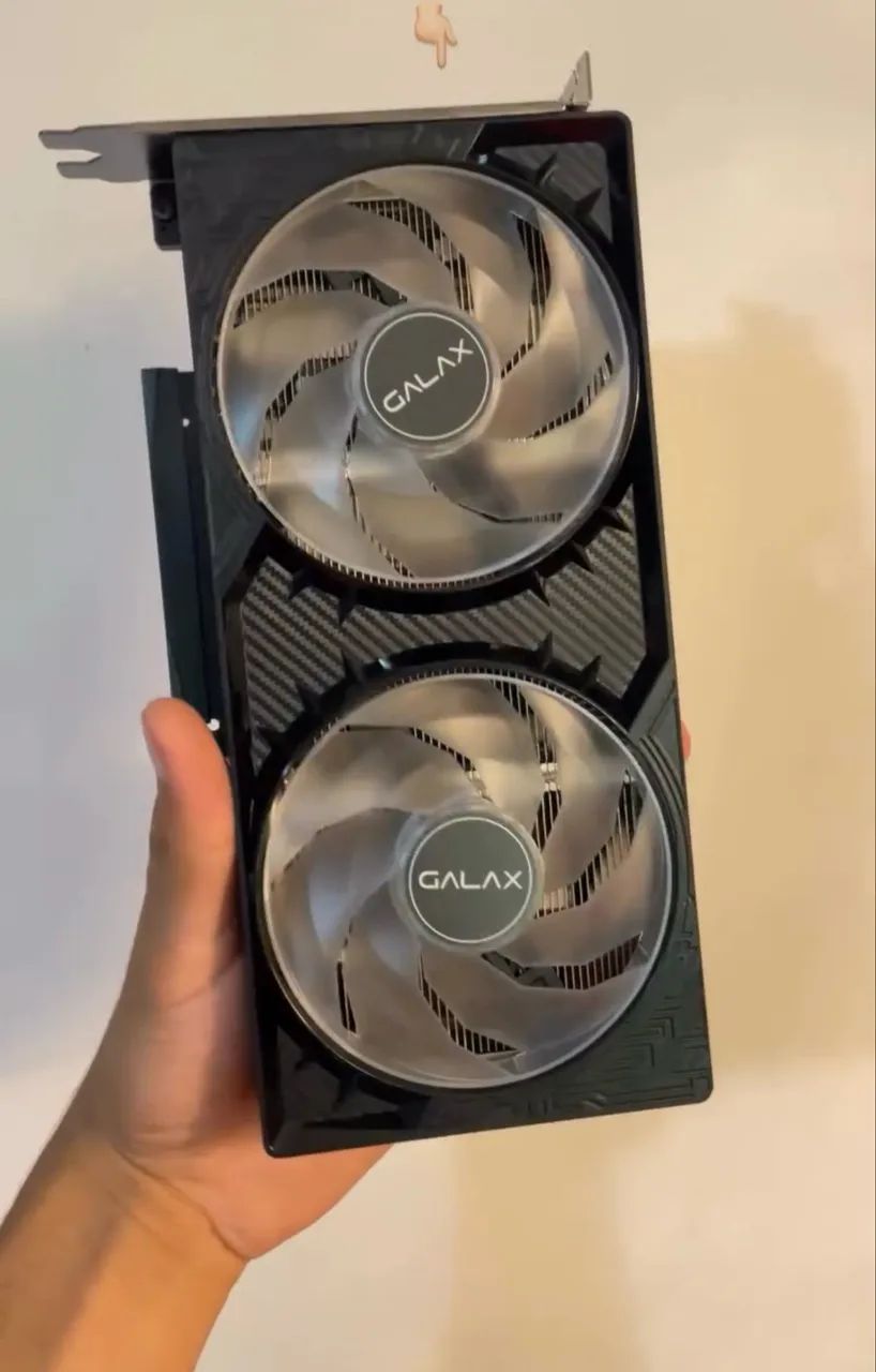 GEFORCE RTX 5060 8GB GALAX - Foto 2