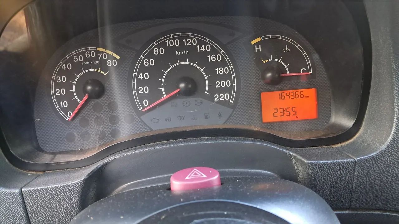 Fiat Strada Working 1.4 MPI Fire Flex 8V CD 2012 - Foto 5