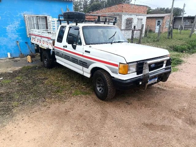 Ford F-1000 1994