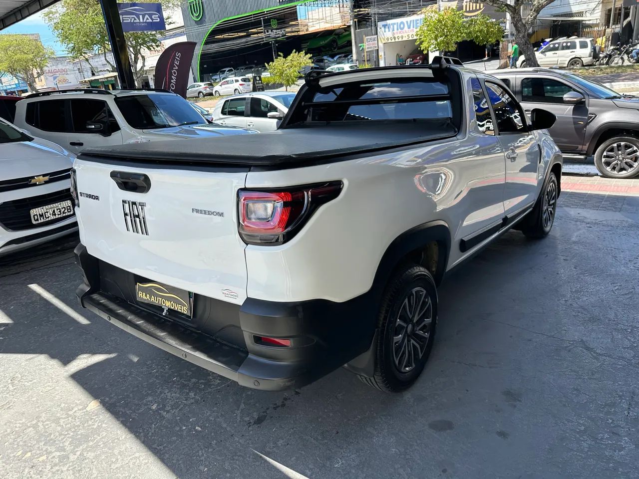Fiat Strada Endurance 1.4 Flex 8V CS Plus 2023 - Foto 3