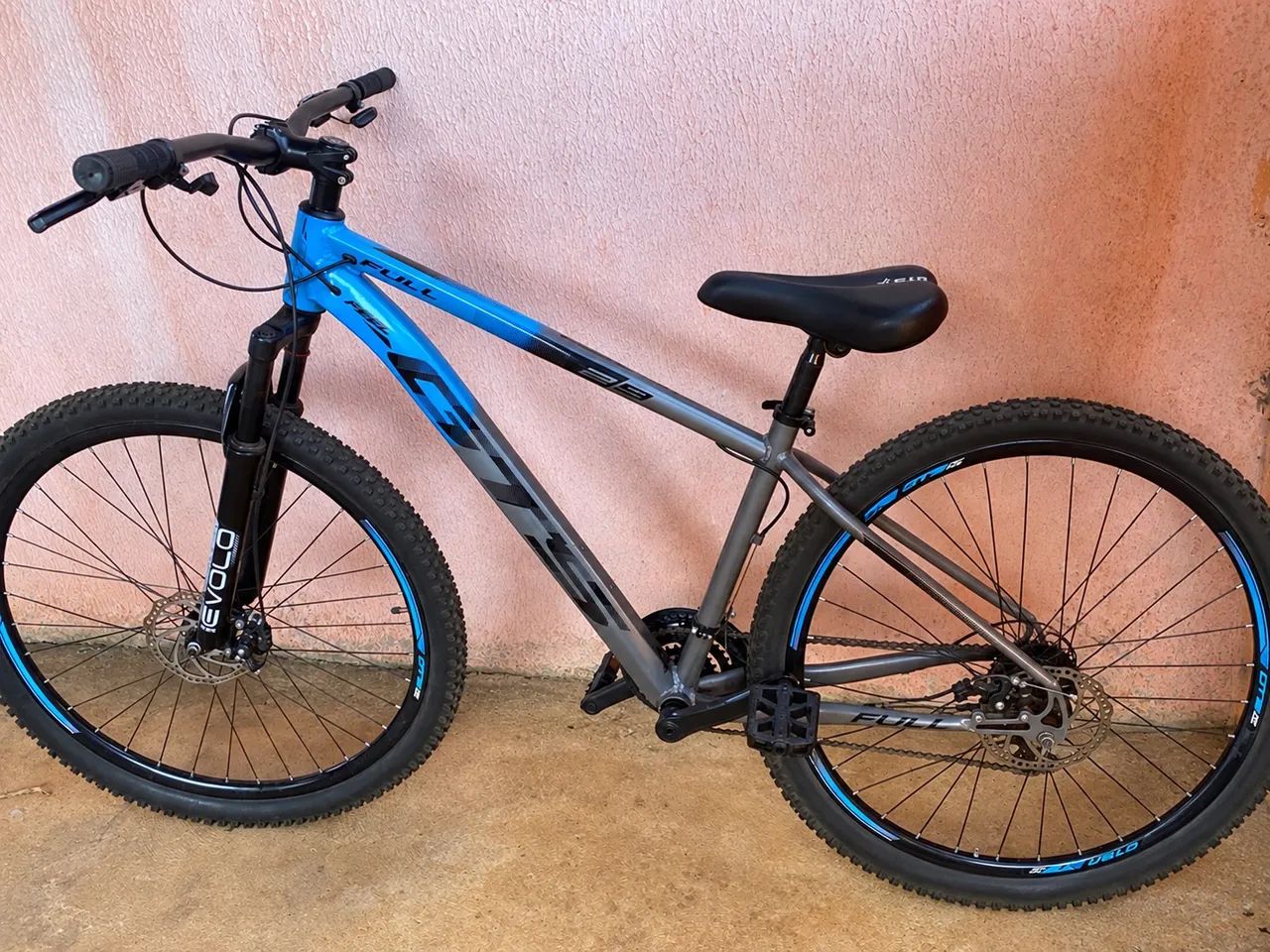 Bicicleta GTS perfeita 