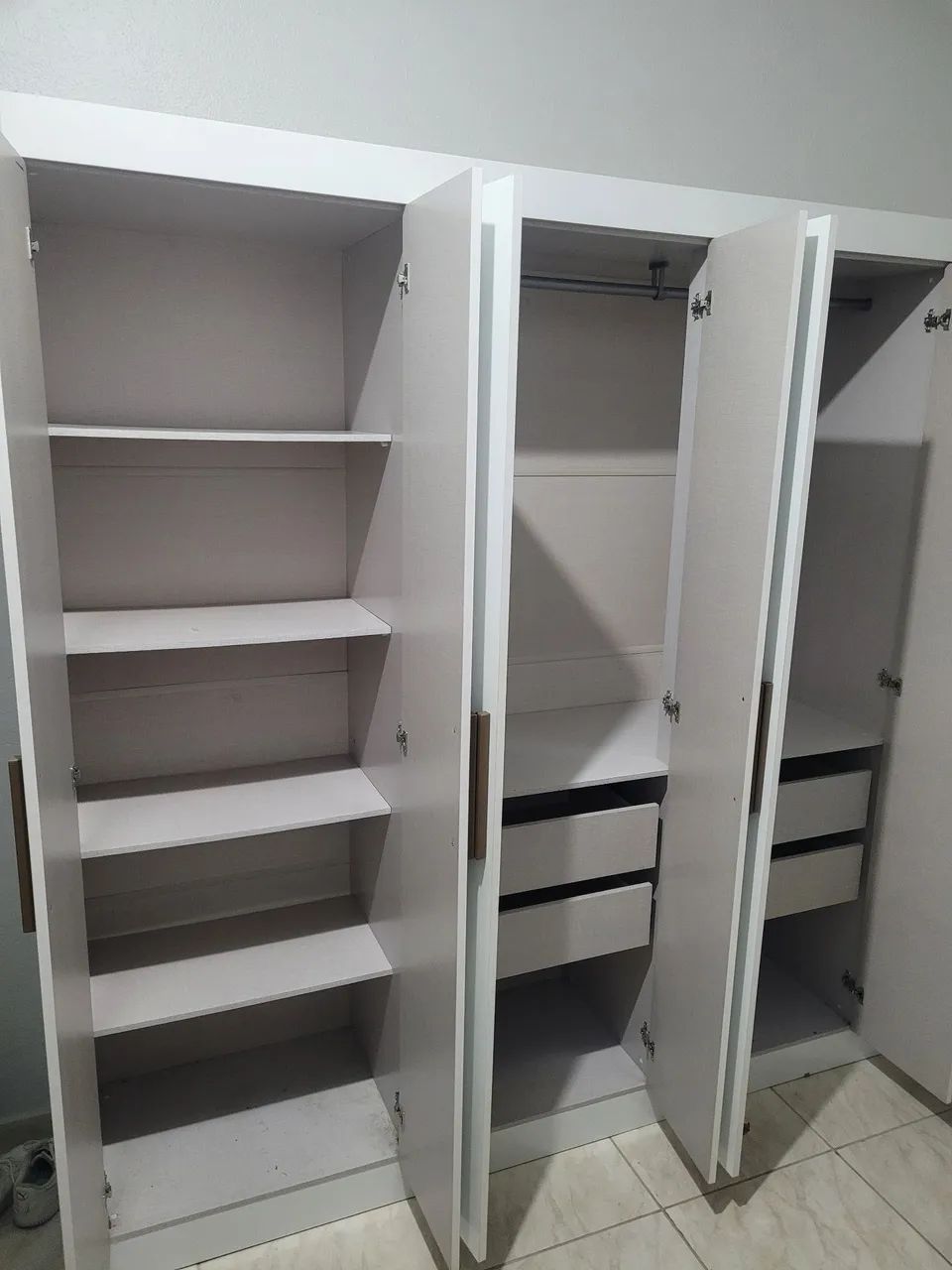 Guarda roupa casal - Foto 4