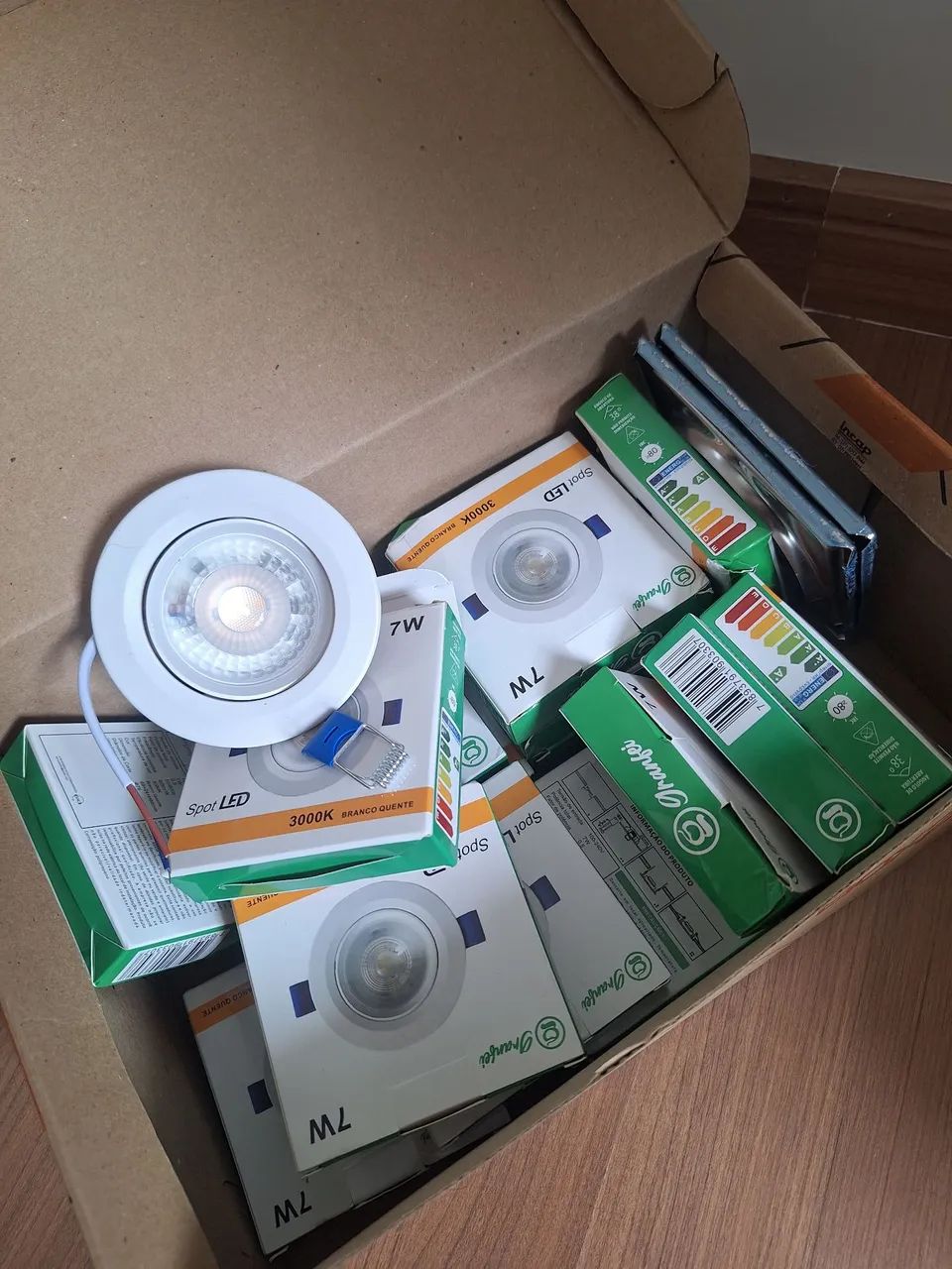 SPOT LED 7w - Foto 3