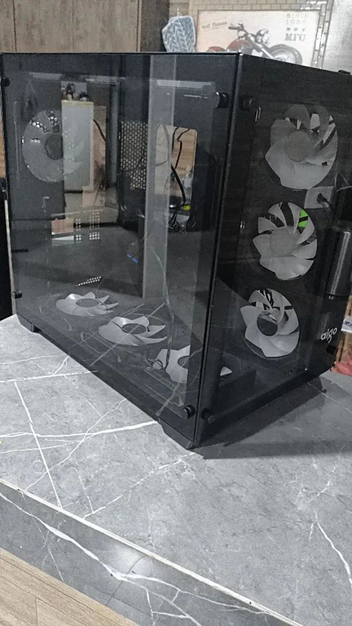 Kit completo para montar PC ? DarkFlash C285 + 10 fans + suporte vertical para GPU