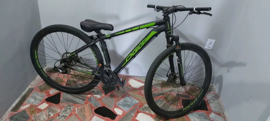 Bicicleta Oggi Aro 29 - 7 Marchas