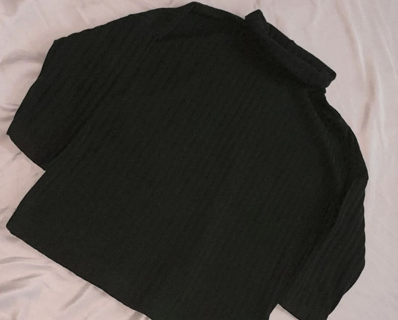 blusa de gola alta canelada verde  - Foto 2