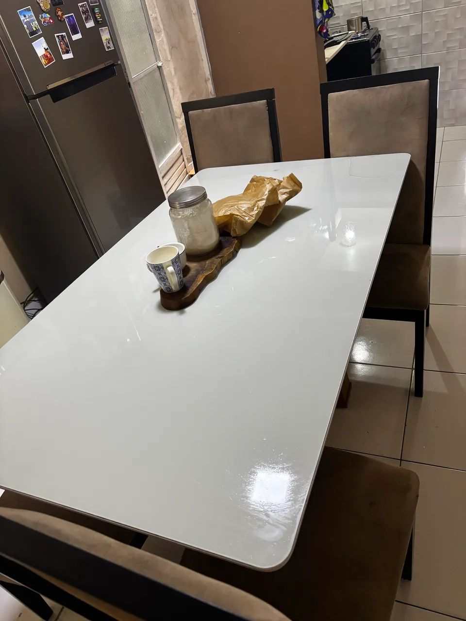 Mesa 6 lugares( só a mesa ) - Foto 2