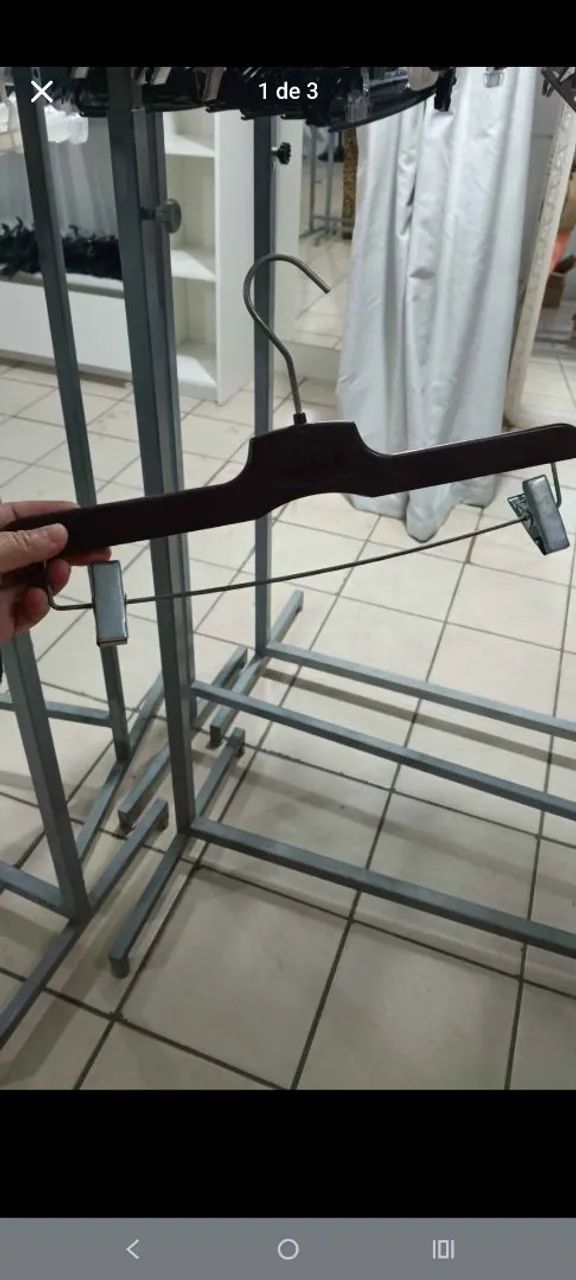 Cabides a 1 real a unidade  - Foto 3