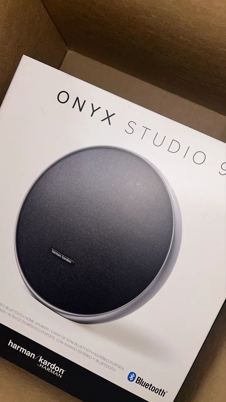 Harman Kardon Onyx Studio 9
