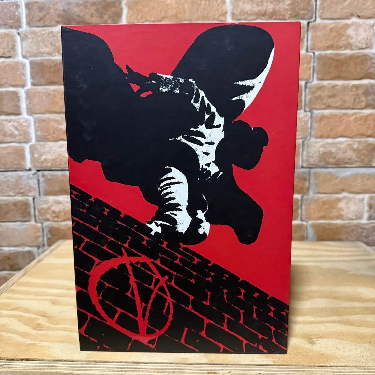 The Absolute V for Vendetta 