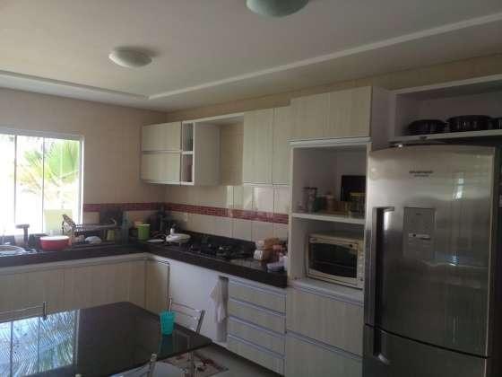 Excelente casa com ótimo acabamento em condomínio fechado com excelente área de lazer - Foto 15