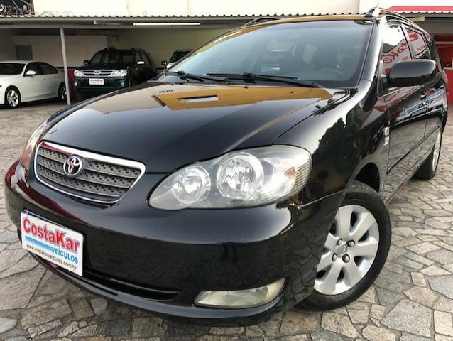Corolla Fielder 1.8 Automático * Super nova
