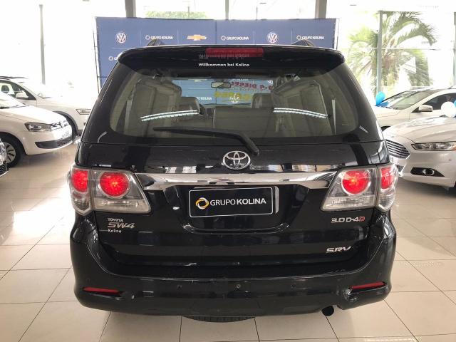 TOYOTA HILUX SW4 2012/2013 3.0 SRV 4X4 7 LUGARES 16V TURBO INTERCOOLER DIESEL 4P AUTOMÁTI - Foto 7