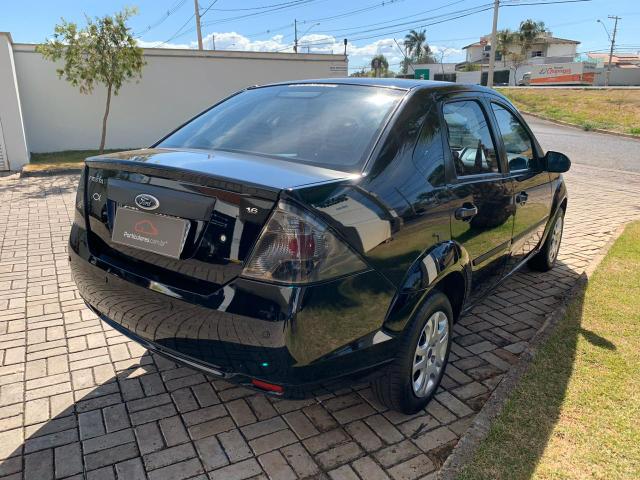 Fiesta 1.6 Sedan - Foto 9