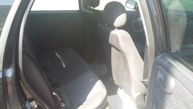 Corsa 1.4 2008 - Foto 3