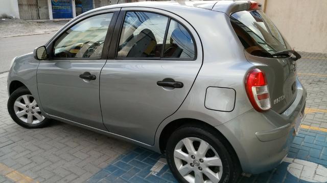 Vendo/Troco March 1.6 Novíssimo !!! - Foto 5