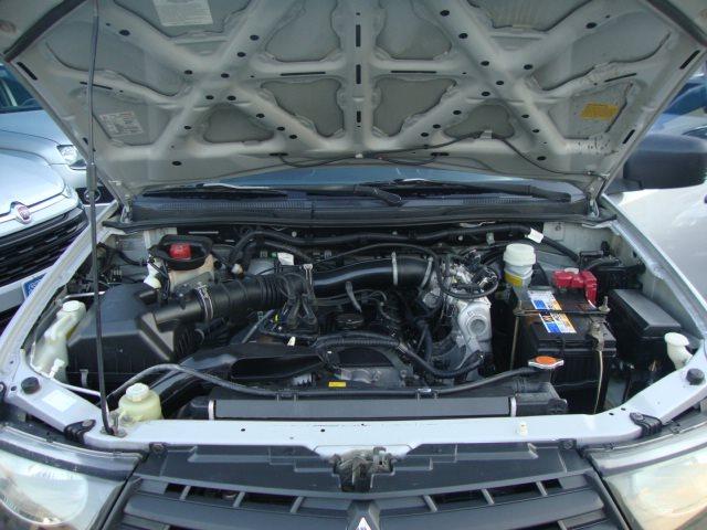 MITSUBISHI L200 TRITON 2013/2014 2.4 HLS 4X2 CD 16V FLEX 4P MANUAL - Foto 13