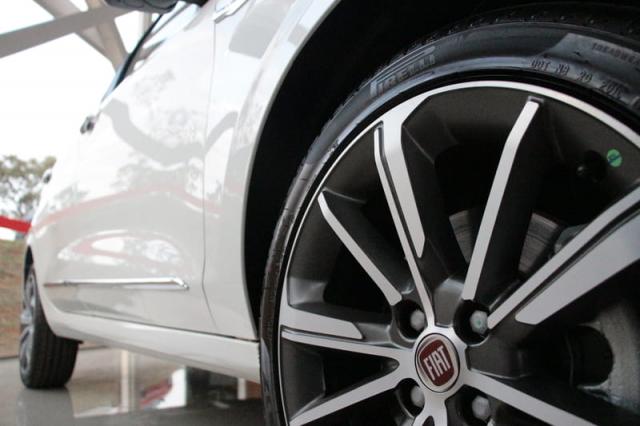 FIAT CRONOS DRIVE 1.3 FLEX 4P - Foto 4