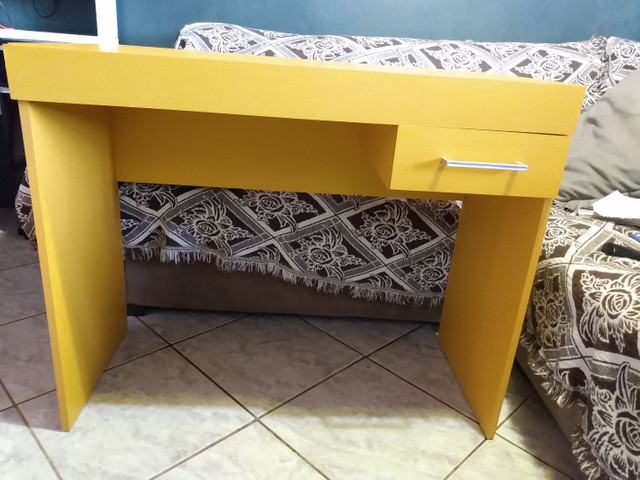 Mesa para computador. - Foto 2